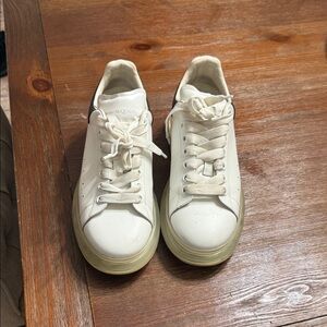 Alexander McQueen Cream Lace-Up Sneakers